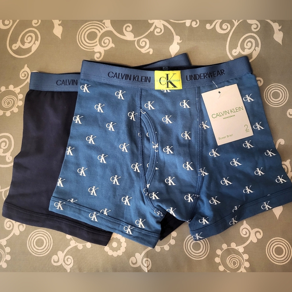 NWT 2 Boys Briefs Set Underwear Calvin Klein